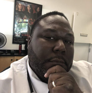 Meet your Posher, Roy